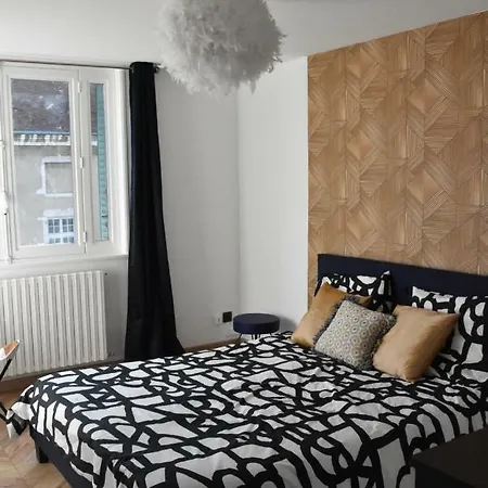 Le Select De Brou شقة