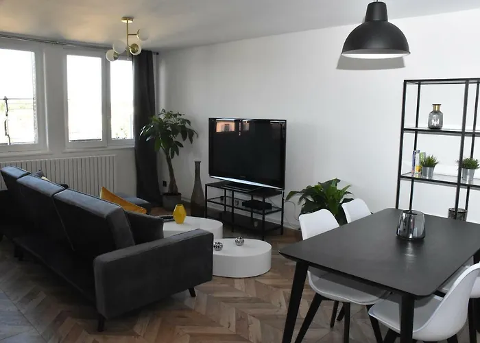 Le Select De Brou Apartmán